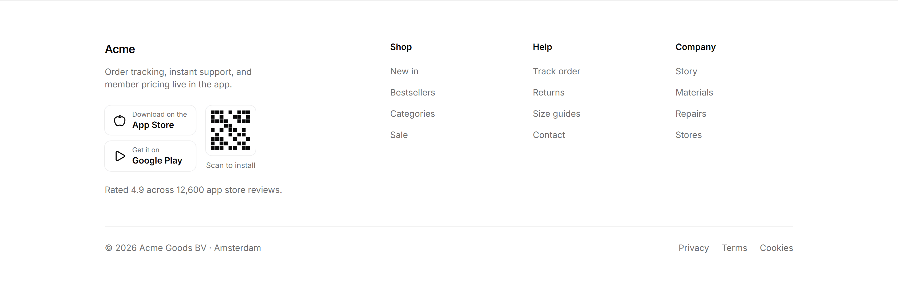 Ecommerce Footer: Footer With App Badges