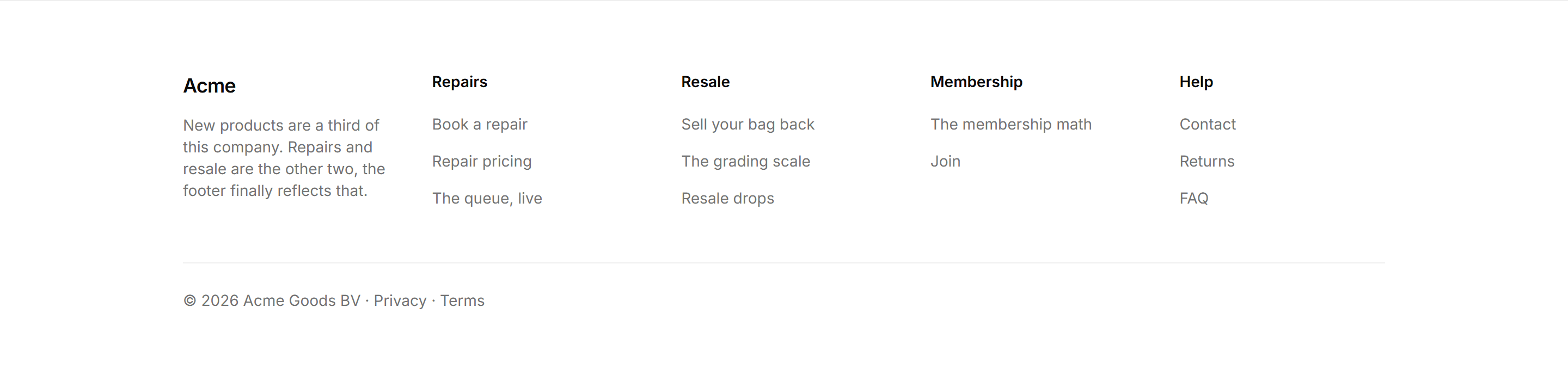 Ecommerce Footer: Footer With Service Links