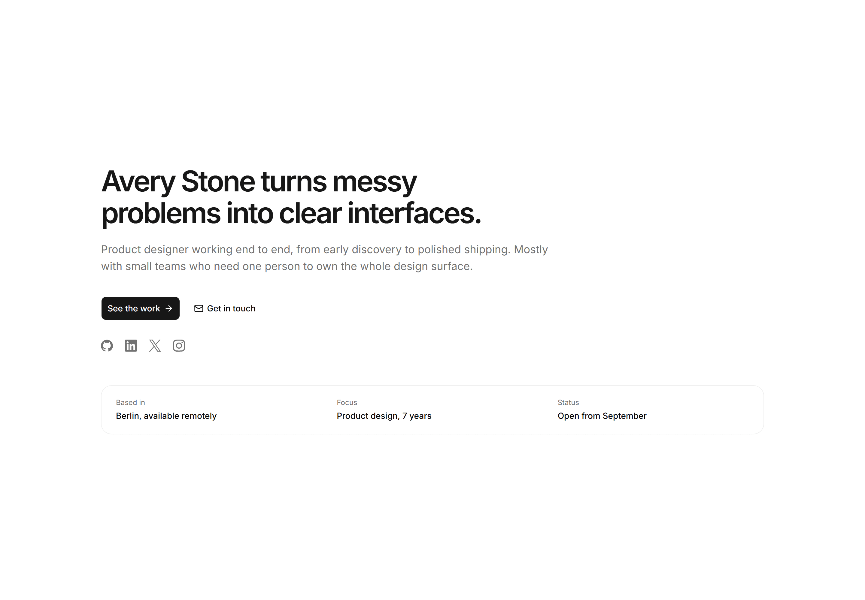 Portfolio Hero: Intro With Socials